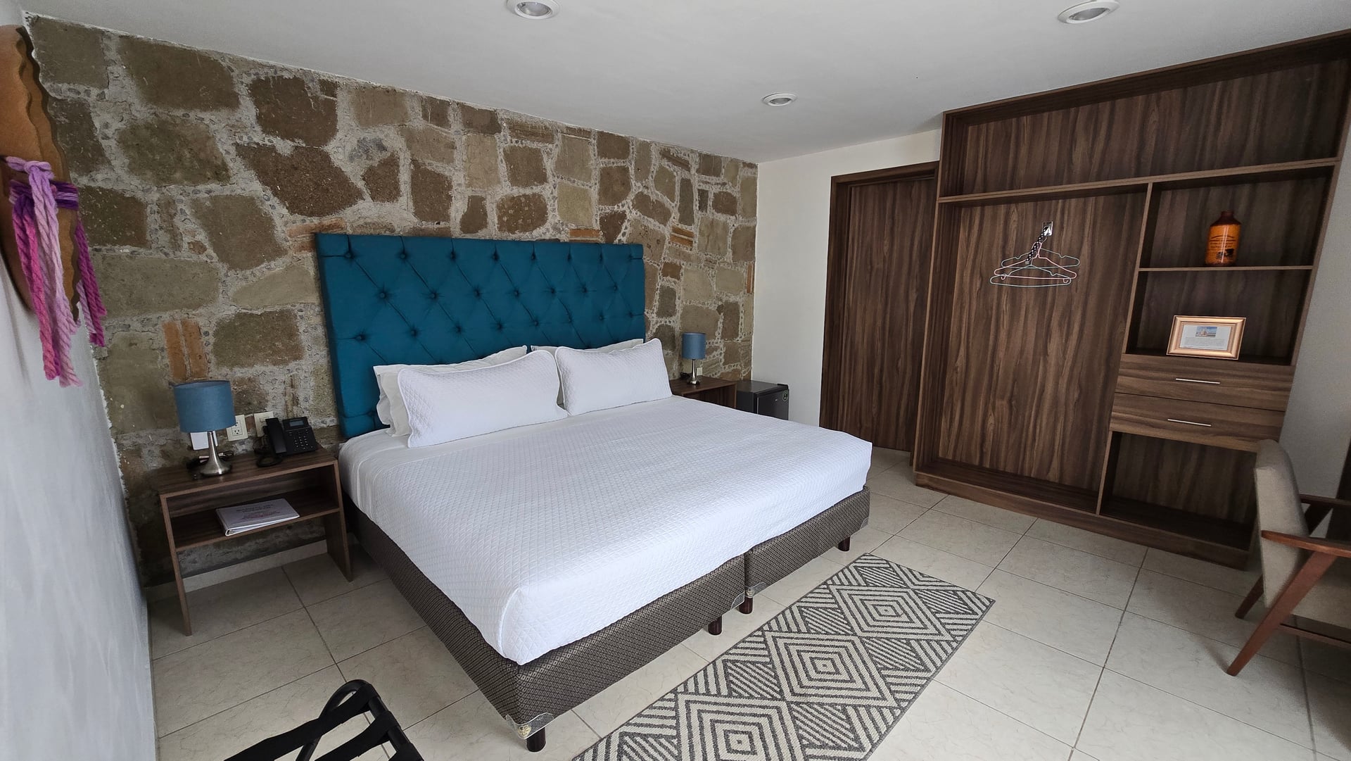 Habitación King Size del Mesón Santa Rosa